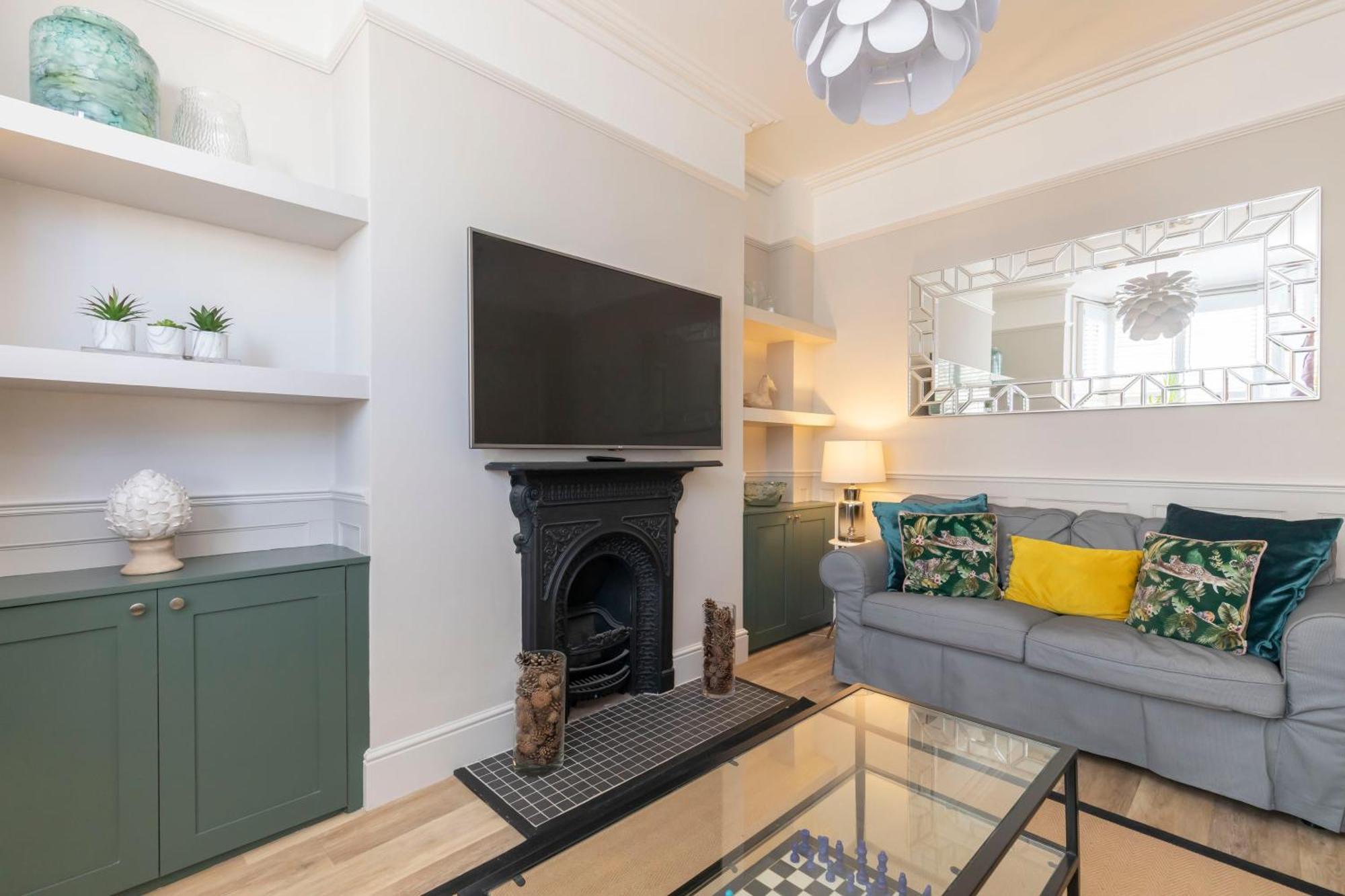 Stunning 5 Bed 4 Bath Period Home Cheltenham Exterior photo